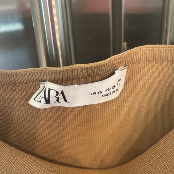 Zara Tan Ribbed Top - Picture 2 of 3